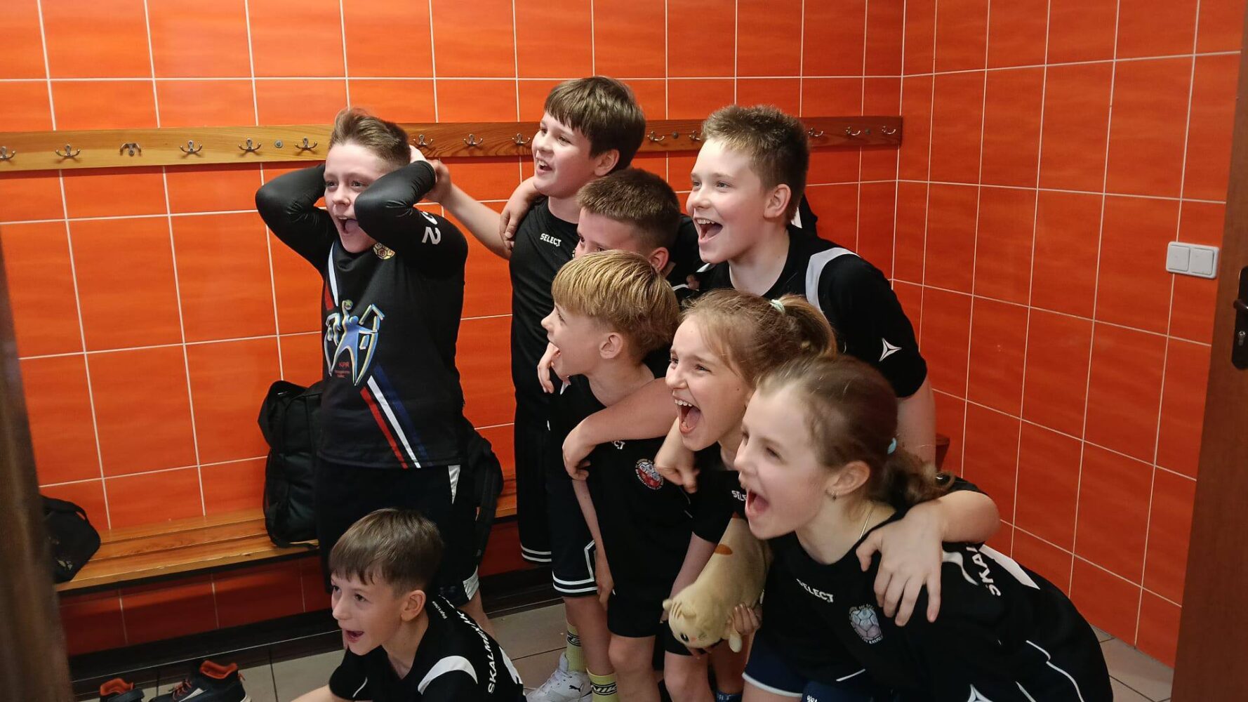 CIĄG DALSZY DOMINACJI!